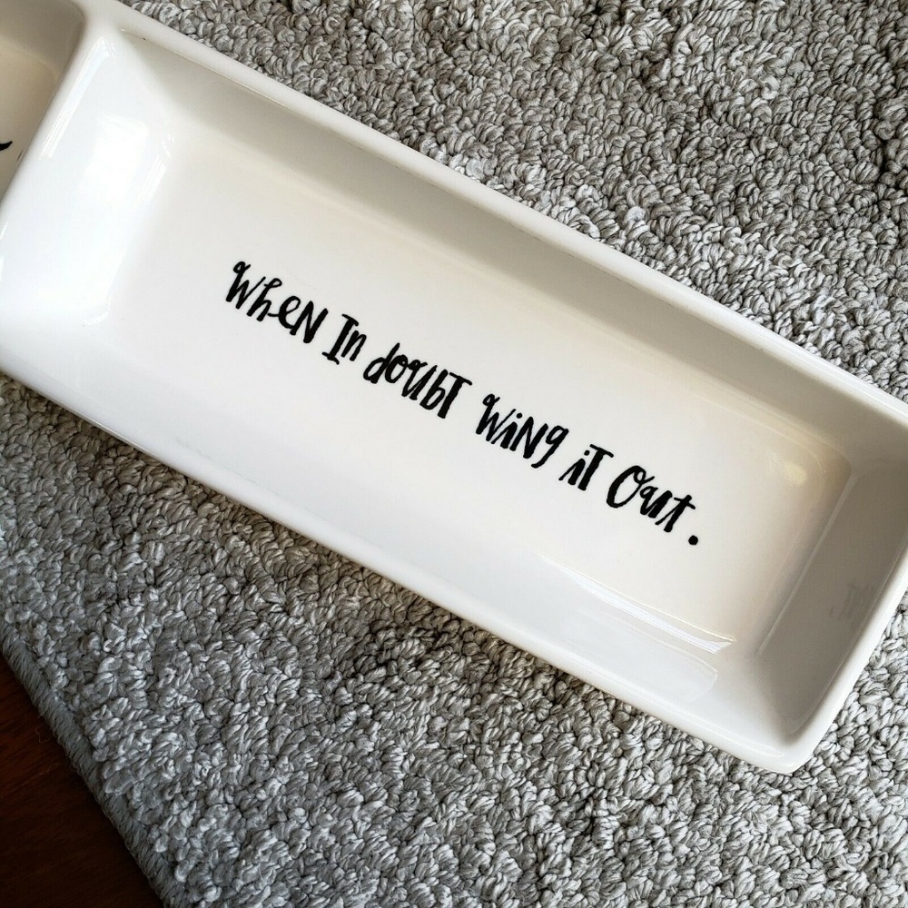 Rae Dunn When In Doubt Wing It Out Makeup Storage - Picture 3 of 8